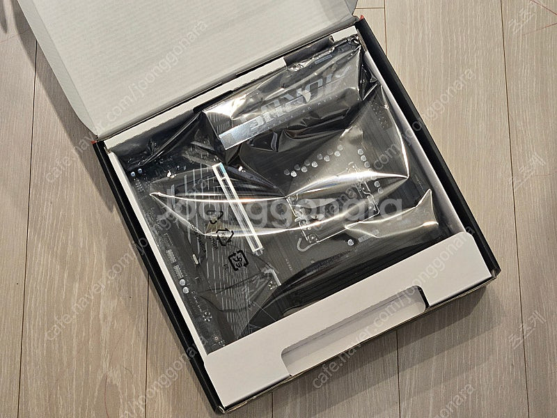 GIGABYTE B860M AORUS ELITE 메인보...--1