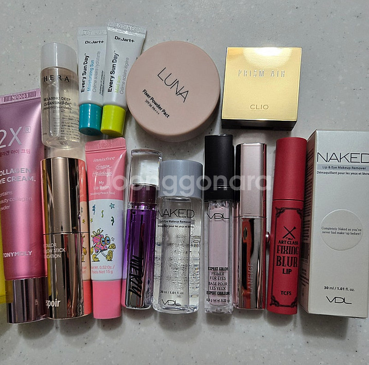 화장품 일괄처분 총15개 스틱 파운데이션 토너 에센스 프라이머 아이즈 토니모리 아이크림 립스틱 틴트 등등 전부일괄 ...--1