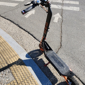 이노킴 옥스 ox 전동킥보드 판매합니다.