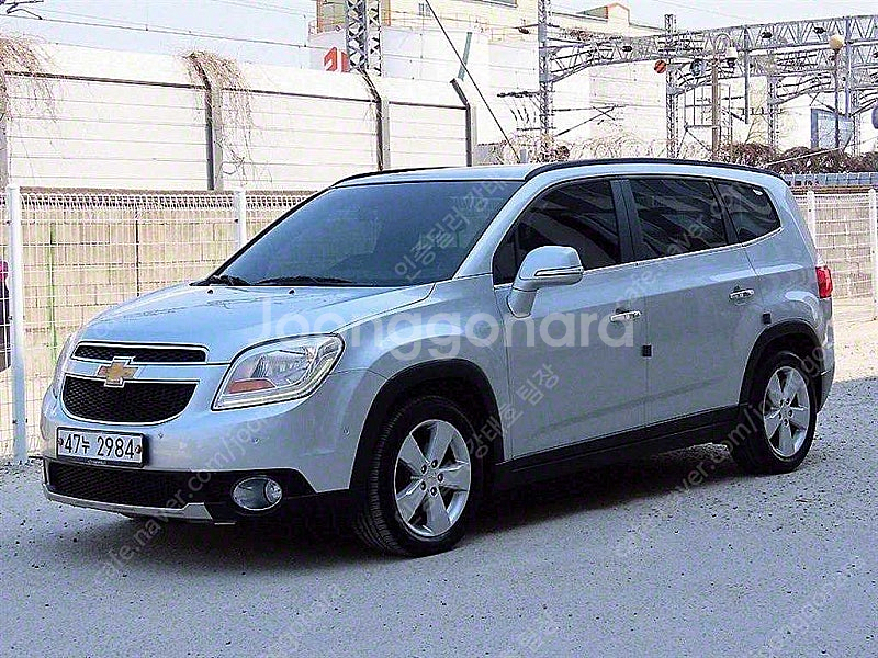 쉐보레 올란도 중고 올란도 중고차 쉐보레 중고 회색 2015년식 2.0 디젤 LTZ 프리미엄 개인사업자 차량구매--2