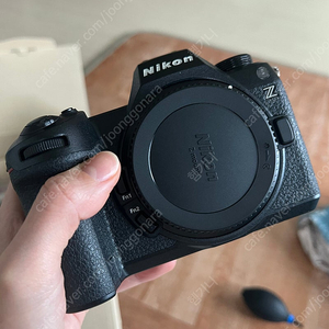 니콘 z6iii 바디 팔아요!