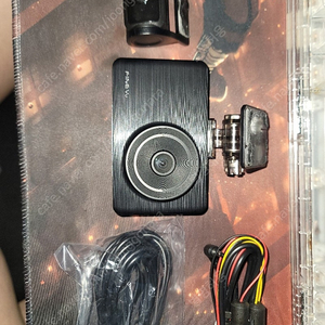 파인뷰 LXQ300 블랙박스