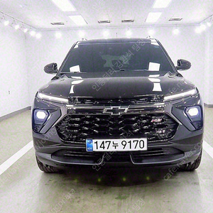 트레일블레이저 중고 쉐보레 중고승용차 검정색 2024년식 7,380km 가솔린 1.35 터보 4WD RS 개인사업자 차량구매