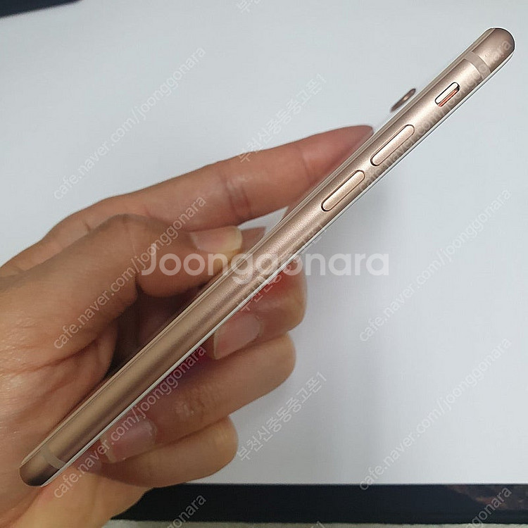 206432 아이폰8 로즈골드 64기가 SS급 무잔상 외관깨끗 성능100% 버전 14.8 메인폰 추천 17만원--6