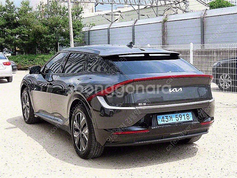 EV6 중고 EV6 중고차 2023년식 38,497km 롱레인지 어스 개인사업자 차량구매--3