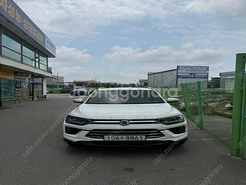 KG모빌리티(쌍용) 뷰티풀코란도 4WD 가솔린 15 C...--0
