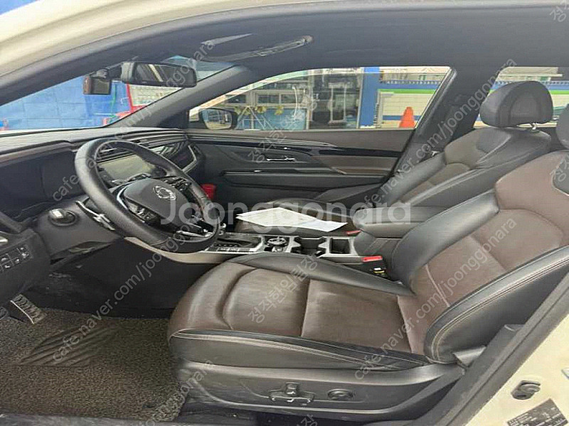 KG모빌리티(쌍용) 뷰티풀코란도 4WD 가솔린 15 C...--3
