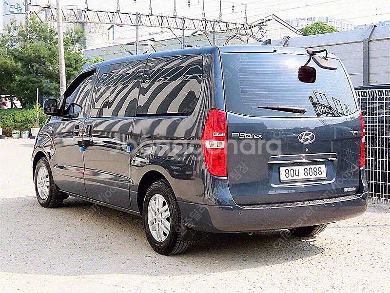 스타렉스 5밴 중고차 그랜드 스타렉스 중고 차 파란색 2017년식 69,318km 5인승 모던 수원중고차--3