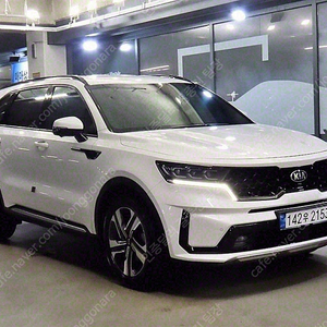 쏘렌토 중고 가격 쏘렌토 하이브리드 중고 쏘렌토 중고차 흰색 2021년식 57,600km HEV 1.6 2WD 그래비티 수원중고차