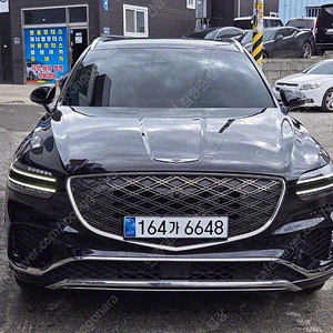 GV70 중고 GV70 검정색 2025년식 9,909km 2.5T 가솔린 2WD 기본형 개인사업자 차량구매