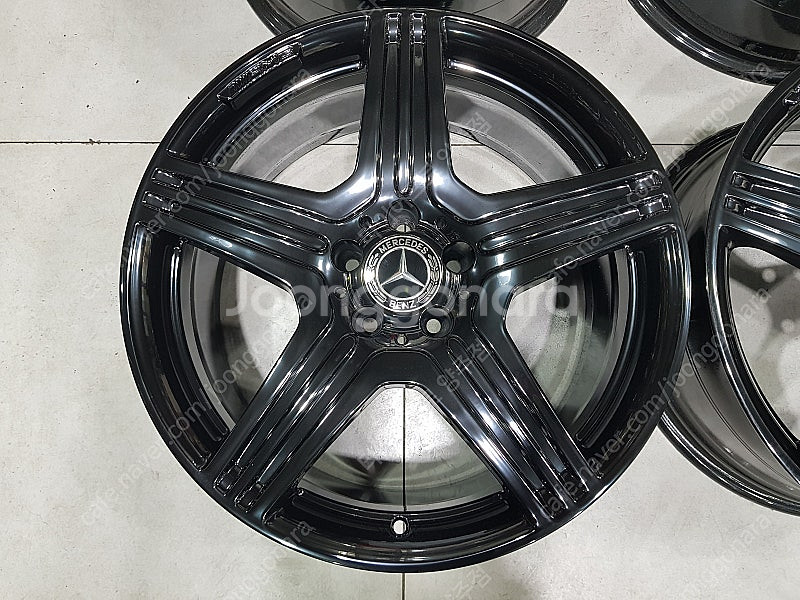 [판매]19인치 순정정품(중고)휠 벤츠 CLS 63 A...--3