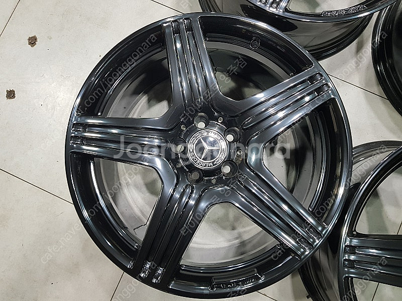 [판매]19인치 순정정품(중고)휠 벤츠 CLS 63 A...--5