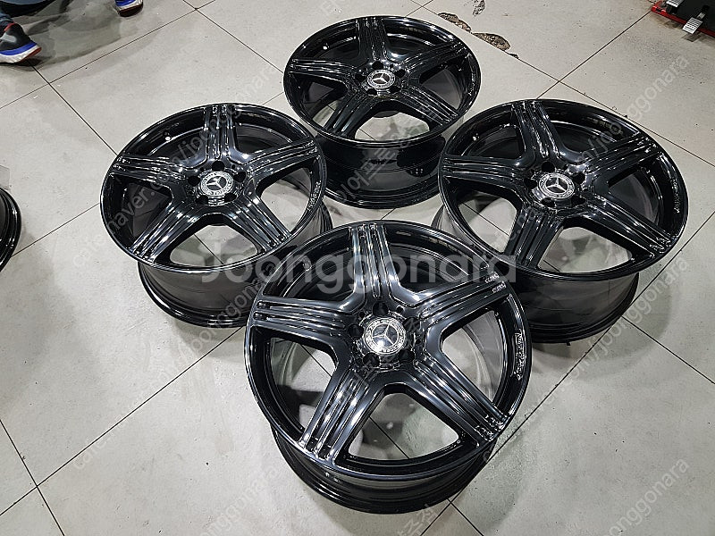 [판매]19인치 순정정품(중고)휠 벤츠 CLS 63 A...--6