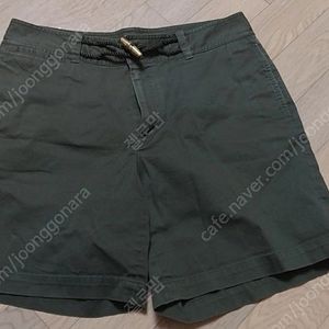 랄프로렌 카키색 스판 면반바지 8사이즈