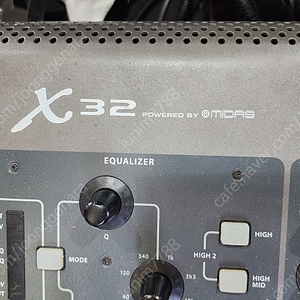 디지털믹서기 베링거 x32 마이다스