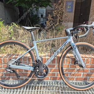 **23년 스캇 에딕트 RC15**울테그라 di2 팝니다.