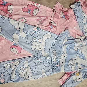 쌍둥이 마이멜로디 시나모롤 산리오 잠옷 상하의세트 파자마