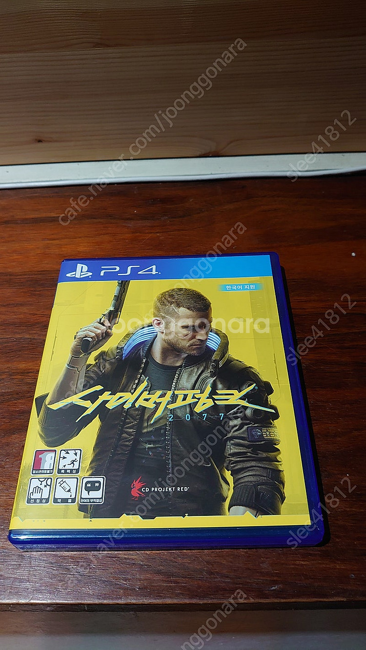 플스4 ps4 사이버펑크(택배비포함,네이버페이가능)--1