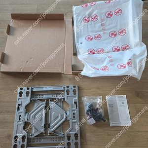 75인치 LG 정품 대형티비 벽걸이 브라켓 WB24GCA 판매합니다.