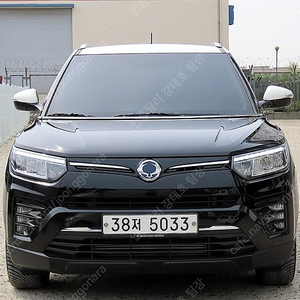 티볼리 중고차 베리 뉴 티볼리 중고가격 검정색 2020년식 42,897km 2WD 디젤 1.6 V5 중고차시장