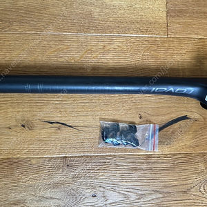 Roval Terra Carbon Seatpost (330 mm, 20mm 오프셋) 판매합니다