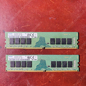 삼성 데스크탑용 DDR4 램 PC4-2133P 8GB x 2개