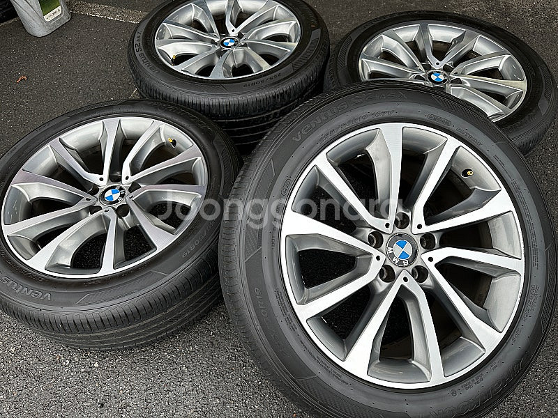 BMW X5 X6 19인치 중고 휠타이어 세트 팔아요 ...--0