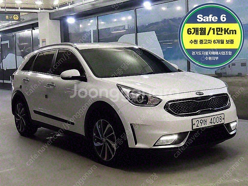 기아 니로 중고 니로 하이브리드 중고차 흰색 2018년...--0
