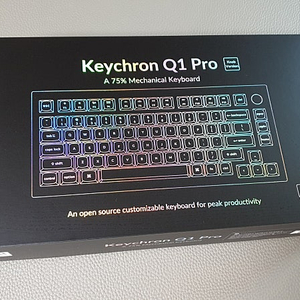 키크론 Q1 PRO 키보드 저소음 적축 팔아요.