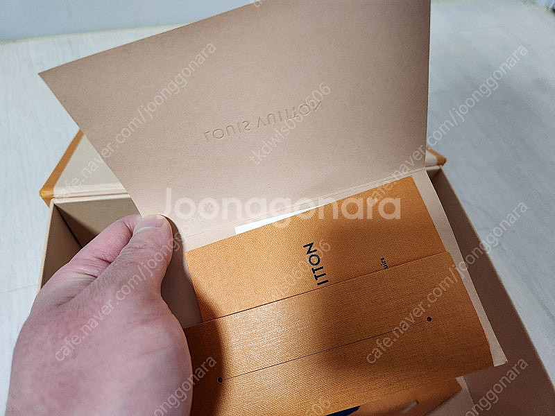 (가격 마지막 다운)정품 루이비통 에튀보야주 M4450...--8