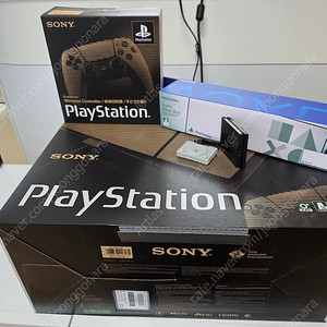 PS5 30주년 한정판 디지털에디션 + 듀얼센스 (미개봉 새제품)