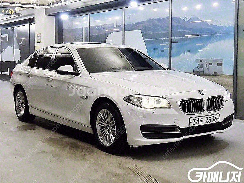 [BMW]5시리즈 (F10) 520d (5인승) 중고차중고차매입전액할부저신용자신불자소액할부현금카드 전부 가능합니다!--0