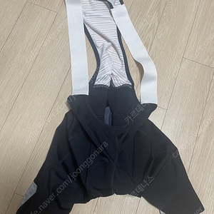 닷아웃 빕숏
