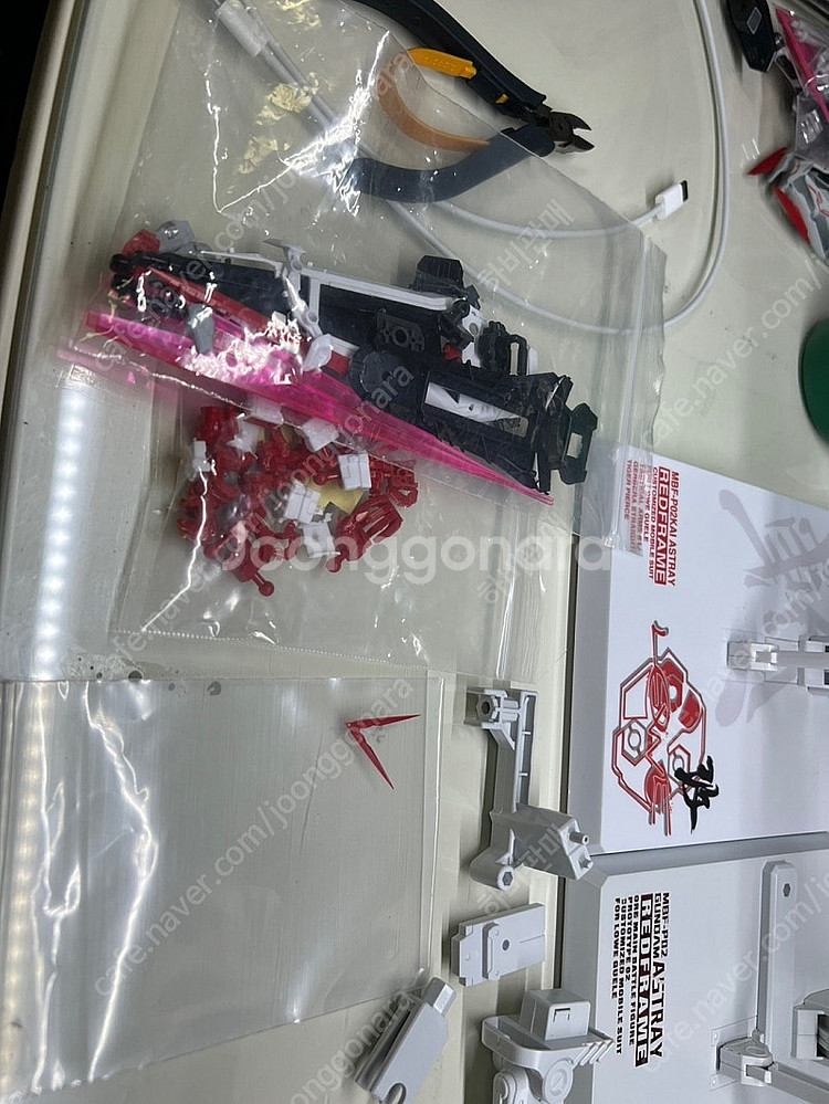 [떨이처분][궁극니퍼][깔끔데칼][부분도색] 다반 8812 + 모장혼 칼레드볼프 4개 + 전용 메탈빌드 스타일 베이...--5