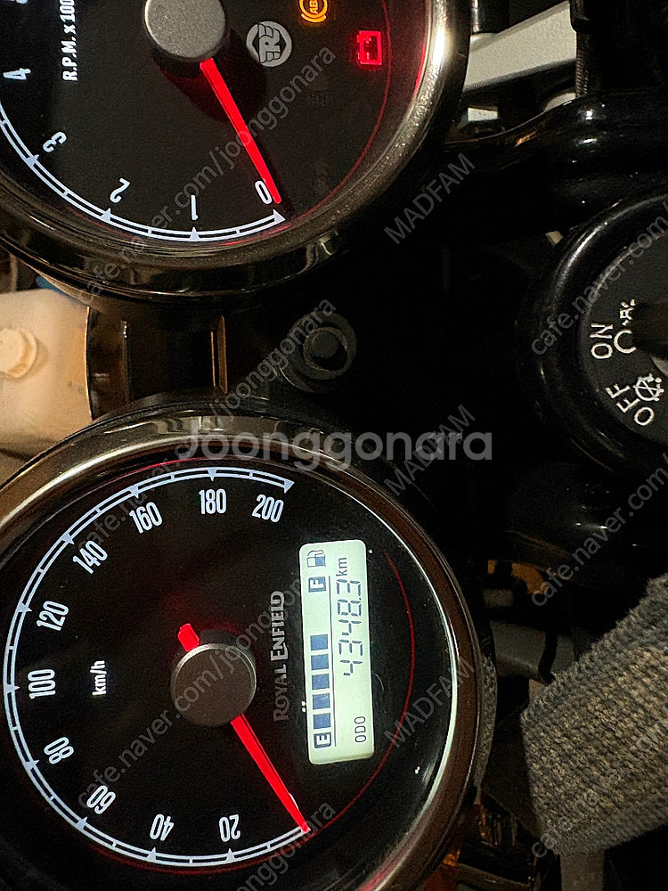 [서울] 20년식 43xx 인터셉터650 판매합니다--4