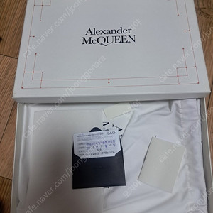 알렉산더맥퀸클러치팝니다