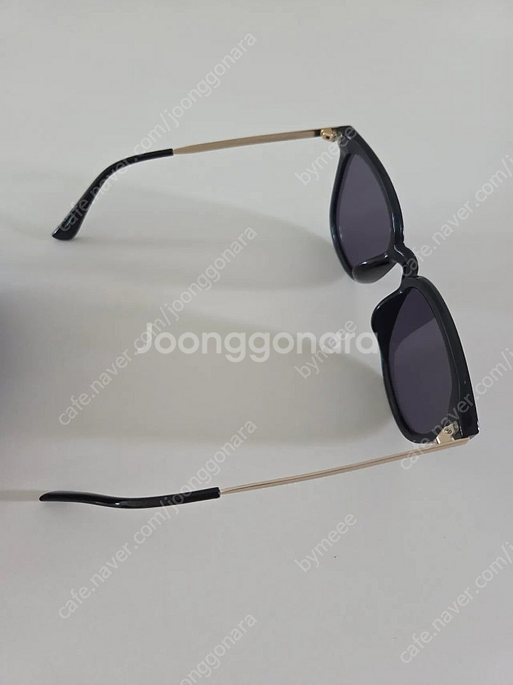 휠라 미러 선글라스 FLS7328 블랙/골드--8