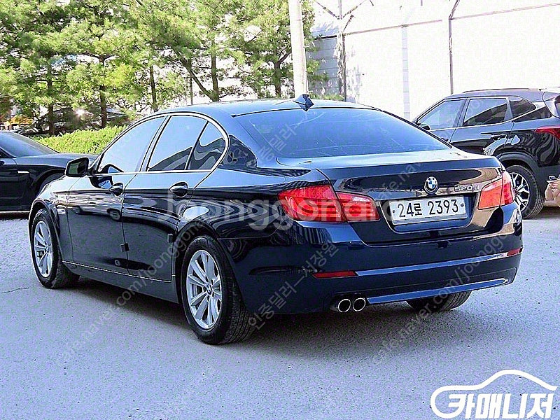 [BMW]5시리즈 (F10) 520d 중고차중고차매입전액할부저신용자신불자소액할부현금카드 전부 가능합니다!--3