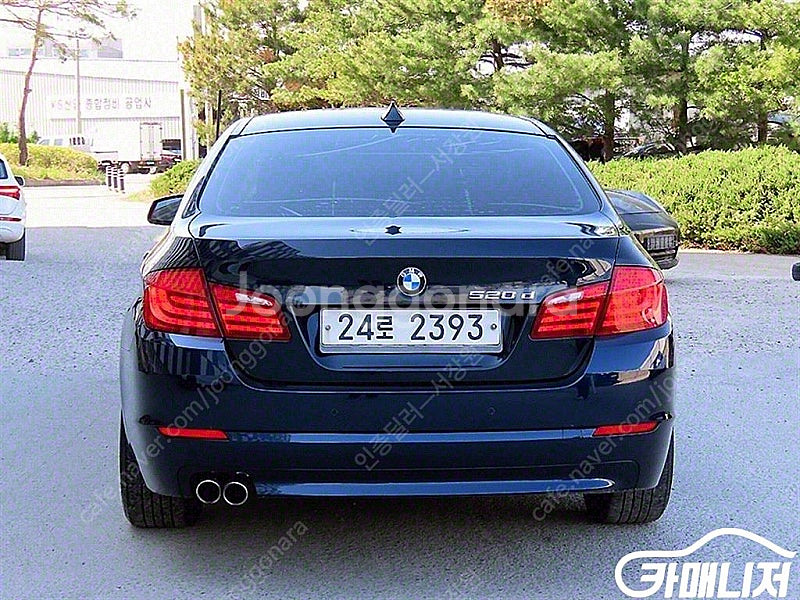 [BMW]5시리즈 (F10) 520d 중고차중고차매입전액할부저신용자신불자소액할부현금카드 전부 가능합니다!--4