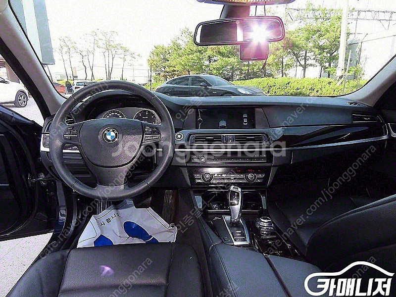 [BMW]5시리즈 (F10) 520d 중고차중고차매입전액할부저신용자신불자소액할부현금카드 전부 가능합니다!--7