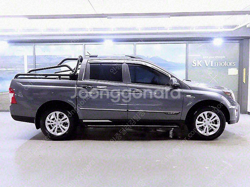 KG모빌리티(쌍용) 더뉴코란도스포츠 CX7(4WD) 선...--2