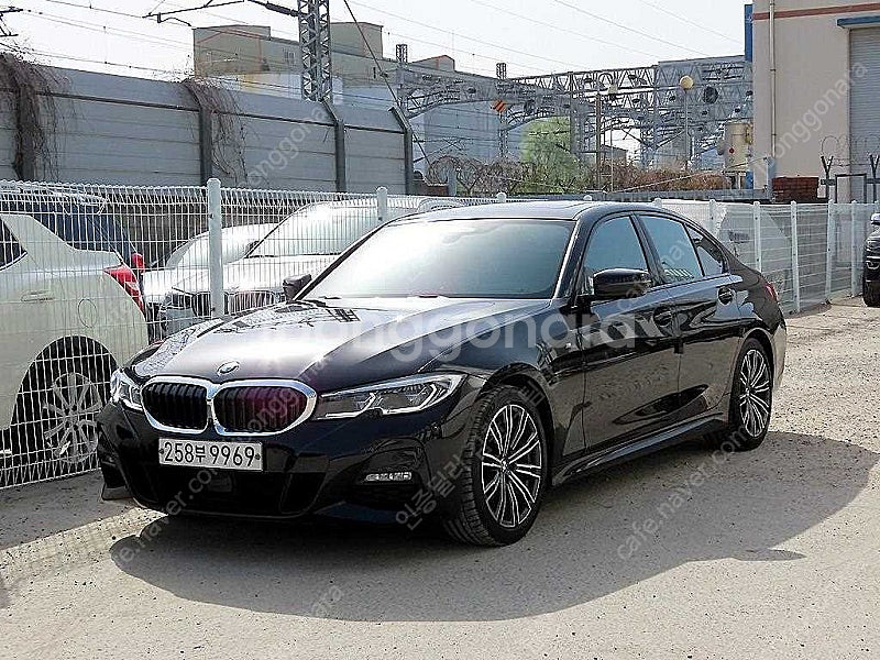 BMW 3시리즈 중고 BMW 3시리즈 중고차 할부 검정...--2