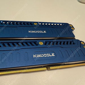 에센코어 ddr5 a die 32(16x2) 판매합니다(방열판포함)