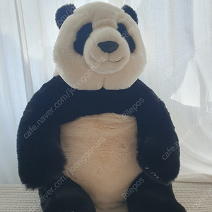 에버랜드 푸바오 실사 인형 새제품입니다.
