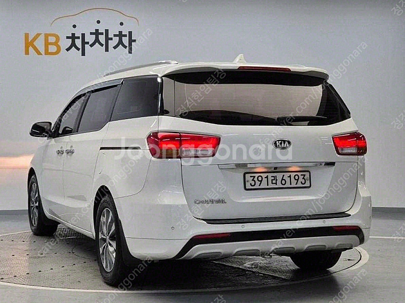 기아 올 뉴 카니발 디젤 9인승 럭셔리 최저가 판매합니...--1