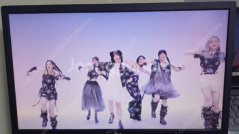 LG 24인치 TN모니터--1