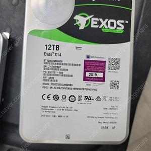 시게이트 EXOS X14 12TB SATA 4개