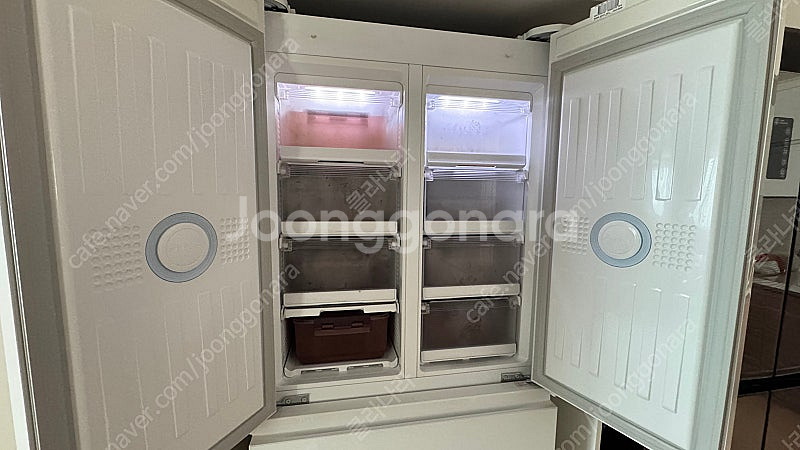 김치냉장고 딤채 468리터--1