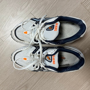 아식스 운동화 젤 1090 240