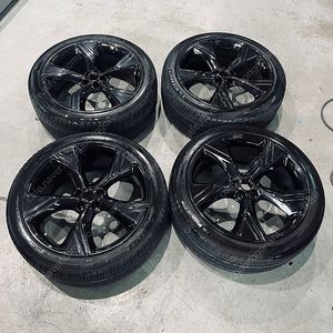 [ 제네시스 ] GENESIS GV80 22인치 페이스리프트 블랙 휠 타이어 팝니다